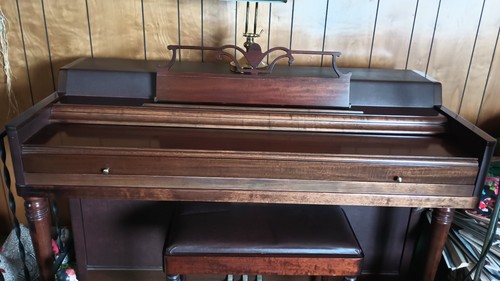Wurlitzer upright piano - wurlitzer,